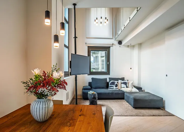 Palazzo Reale - Hollywood Design - Grandmaison